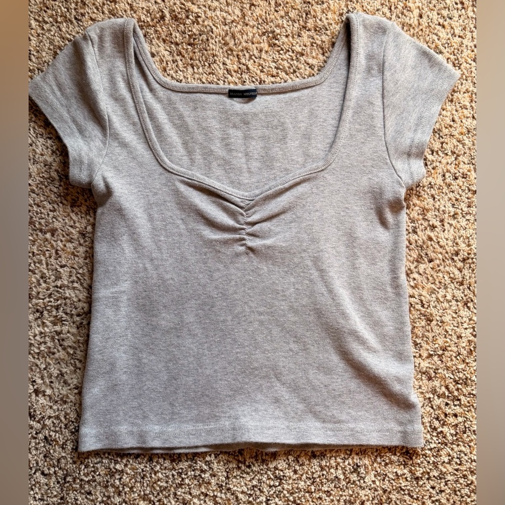 Brandy Melville Scoop neck Crop top